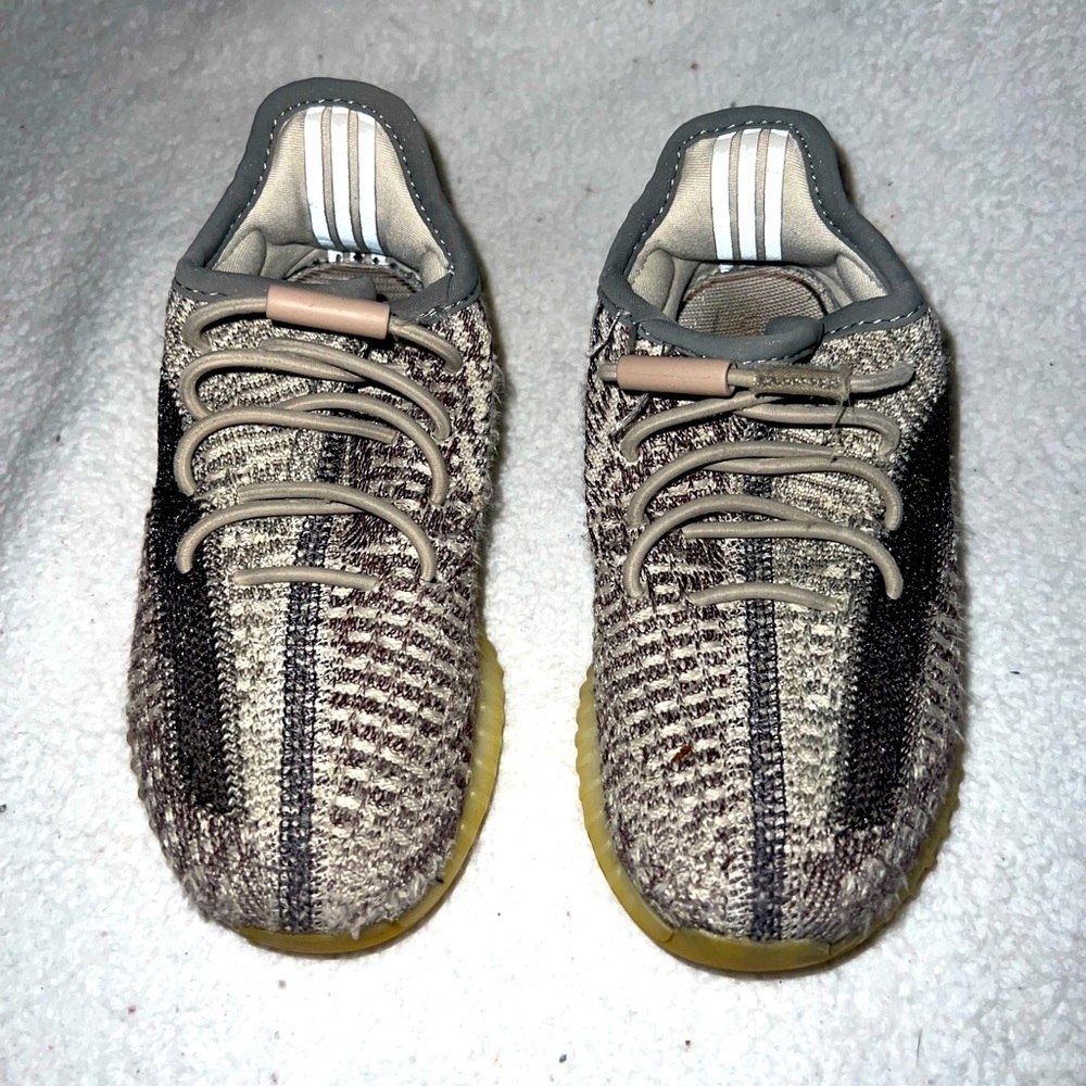 Adidas Yeezy Boost Toddler Kid Sneakers | Size 11 | Gray | Black |